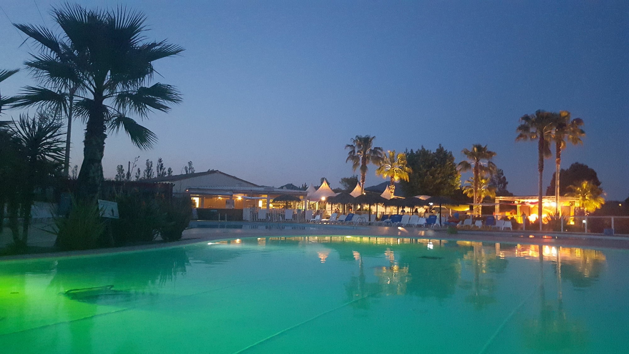 Camping Officiel Siblu Le Montourey Frejus Exterior photo